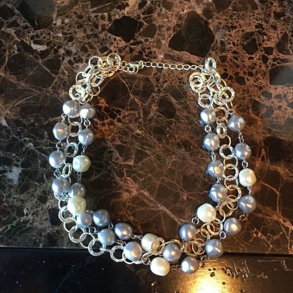 TRIPLE STRAND Blue Gray White & Silver Necklace! - Picture 5 of 9